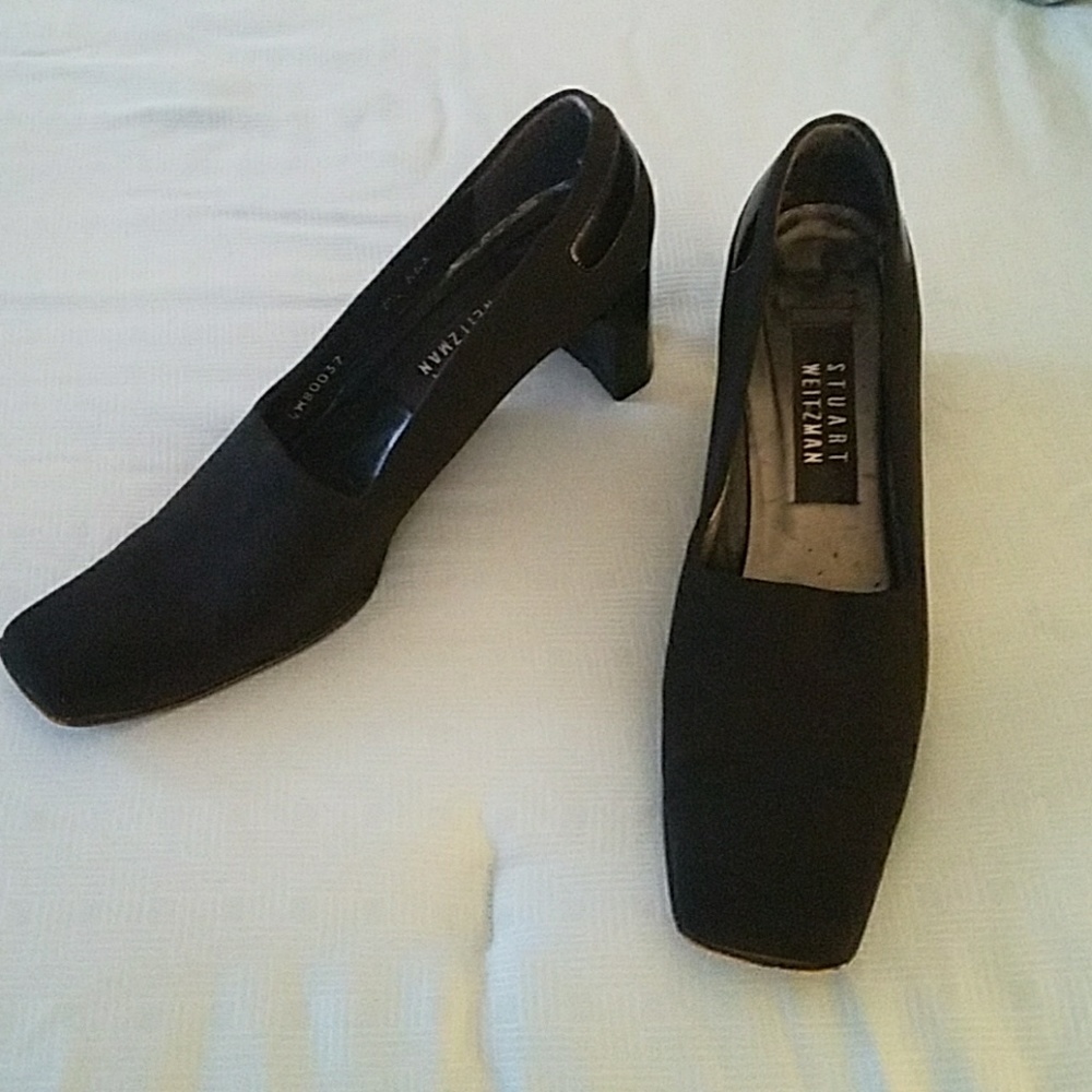 Stuart Weitzman!   Patent Black and Lycra!